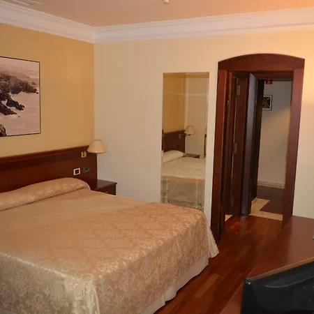 Alda El Suizo 3* フェロル