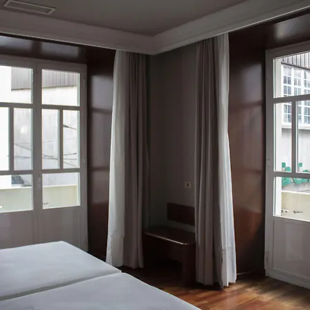 Alda El Suizo ホテル フェロル